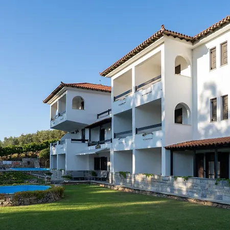 Spartias Aparthotel 3*