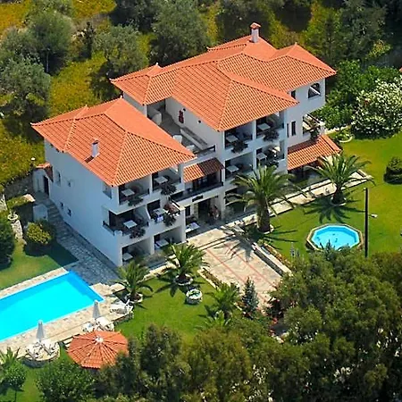Spartias 3* Skiathos Town