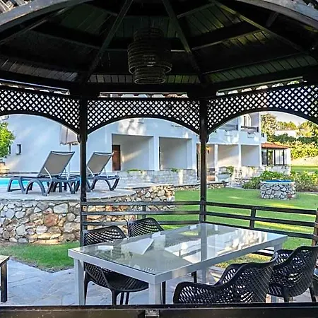 Spartias Aparthotel Skiathos Town