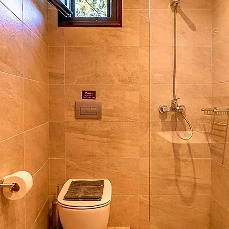 Aparthotel Spartias
