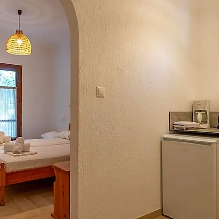 Aparthotel Spartias